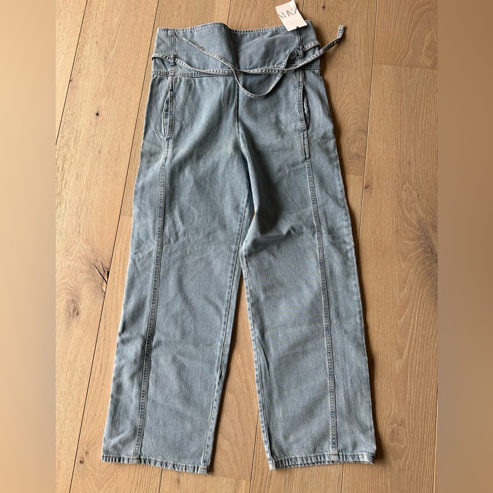 Zara Denim Jeans (Roll Over) with Belt